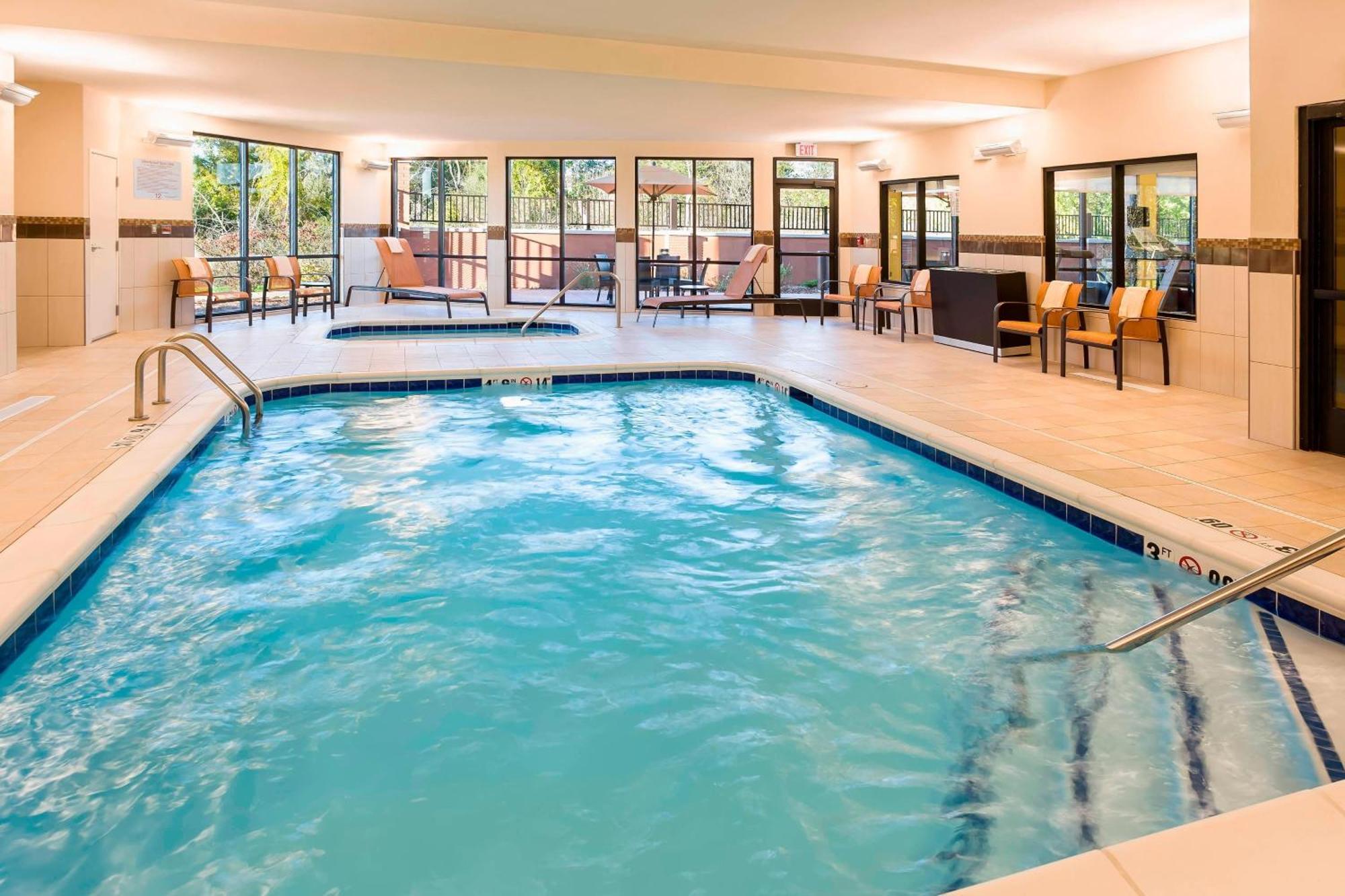 Courtyard By Marriott Kalamazoo Portage Dış mekan fotoğraf