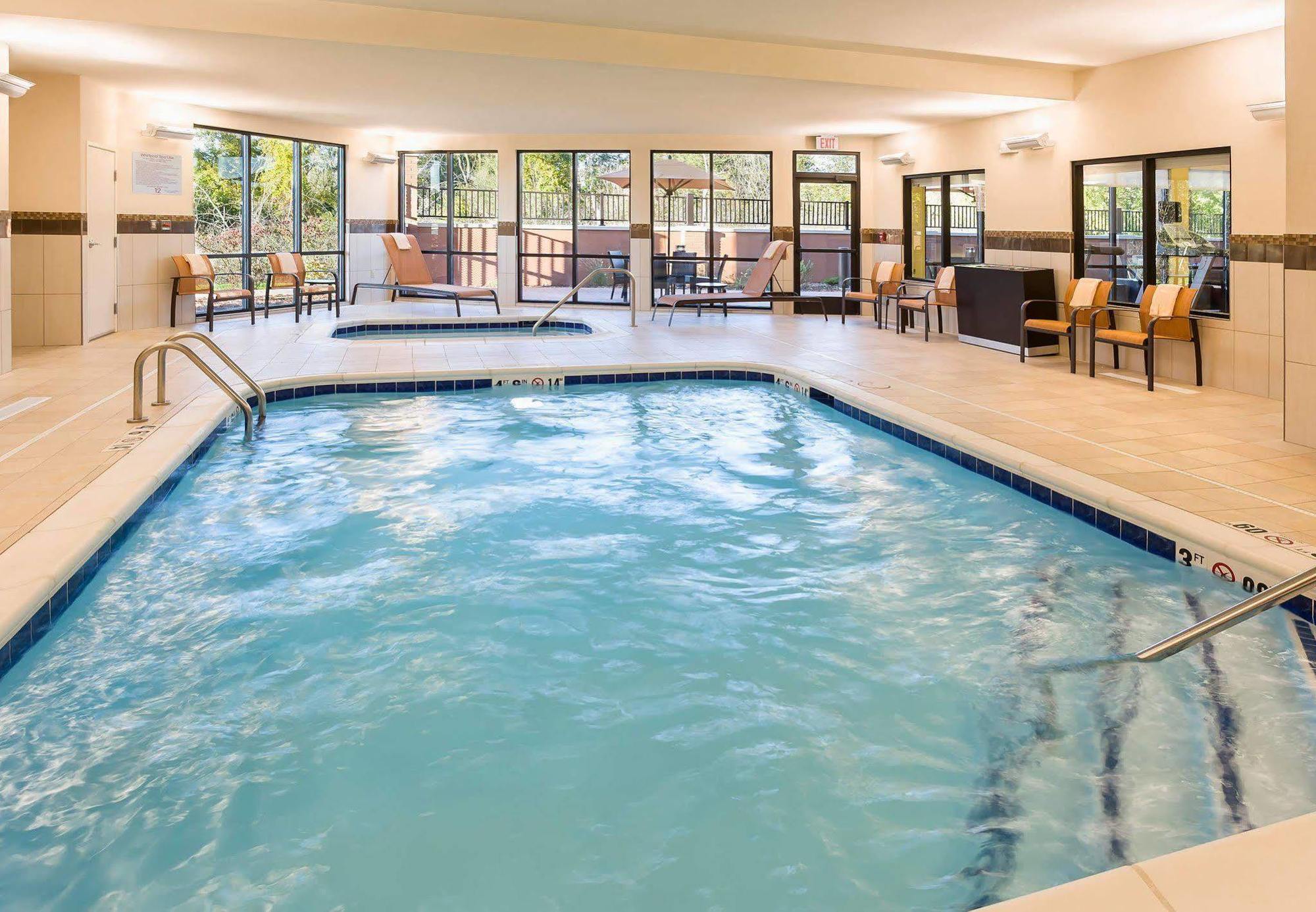 Courtyard By Marriott Kalamazoo Portage Dış mekan fotoğraf